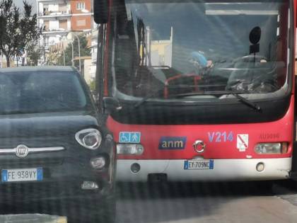 L'aria pessima scagiona l'auto